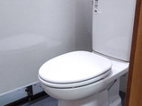 トイレリフォーム予算をおさえて一新した、お掃除がしやすいトイレ