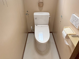 トイレリフォーム 機能性と使い勝手を叶えた明るいレストルーム